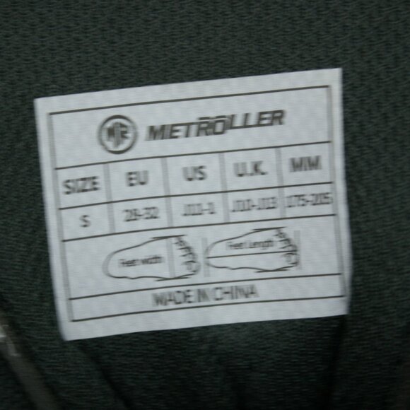 Metroller Kid's 11-12-1 Adjustable Light Up Wheels Illuminated Inline Skates - Picture 6 of 9